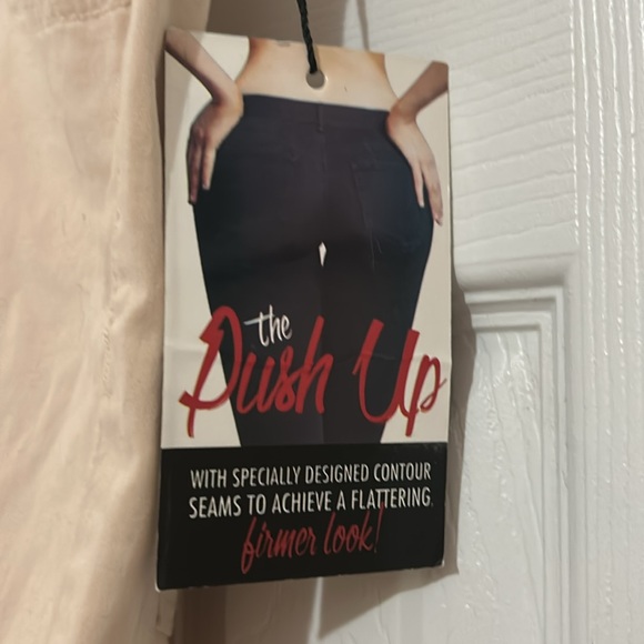 Push up pants size 9 - Picture 2 of 4